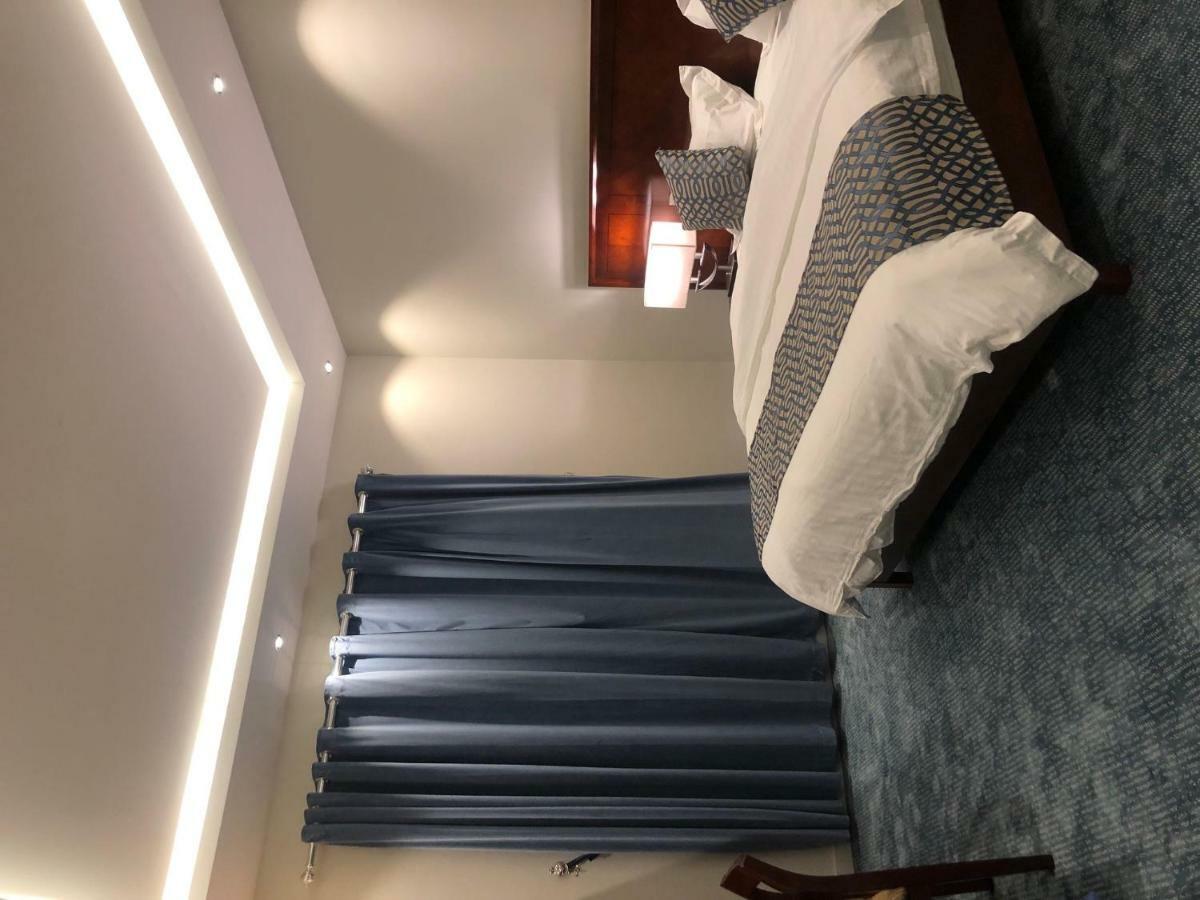 Anan Suites Dammam Buitenkant foto